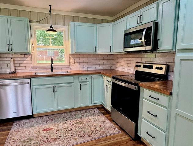 3 Davis Street, Cartersville, GA 30120