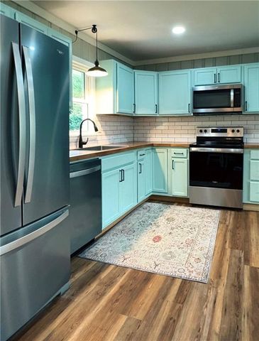 3 Davis Street, Cartersville, GA 30120