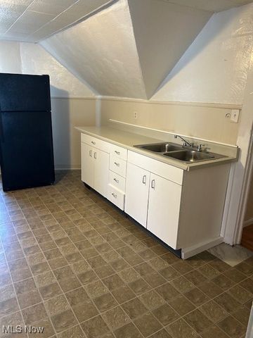 6700 Gertrude Avenue, Cleveland, OH 44105