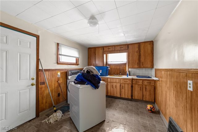 6700 Gertrude Avenue, Cleveland, OH 44105