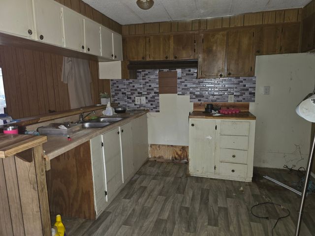 11288 Cedar Drive, Mabank, TX 75156