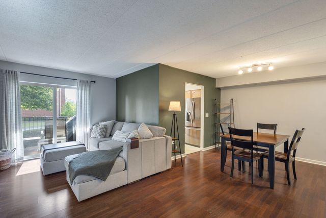 7025 Heritage Circle 1B, Orland Park, IL 60462