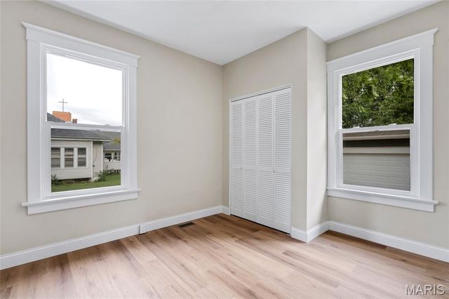 9119 Shelley Avenue, Overland, MO 63114