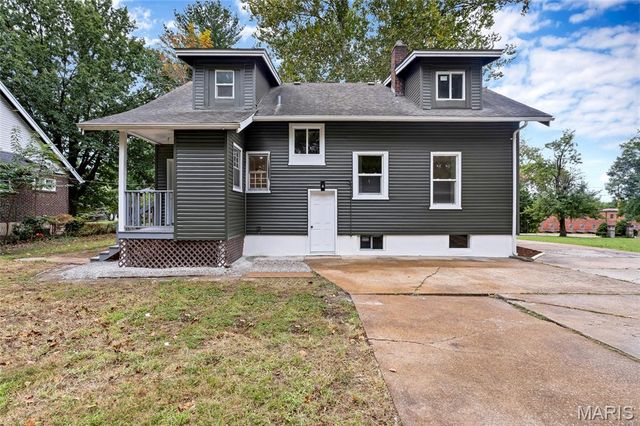 9119 Shelley Avenue, Overland, MO 63114
