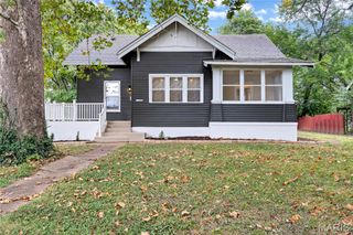 9119 Shelley Avenue, Overland, MO 63114