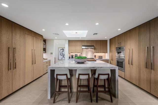 51 Mayfair Drive, Rancho Mirage, CA 92270