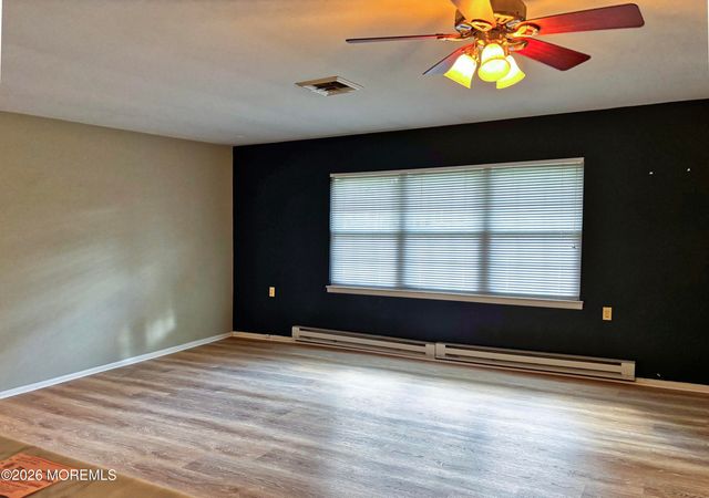 801D Balmoral Court, Lakewood, NJ 08701