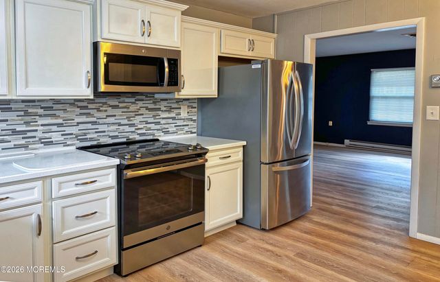 801D Balmoral Court, Lakewood, NJ 08701