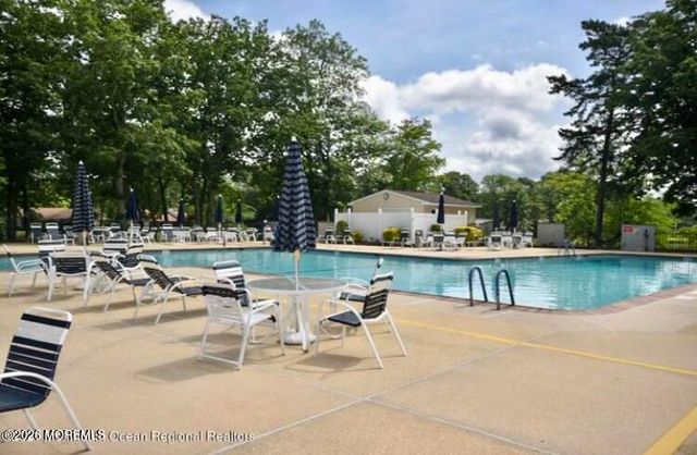 801D Balmoral Court, Lakewood, NJ 08701