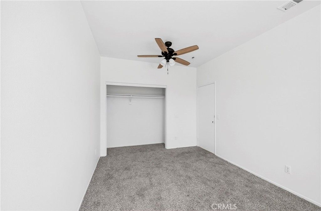 Image 24 of property listing at 13689 Buena Vista, Hesperia, CA 92344