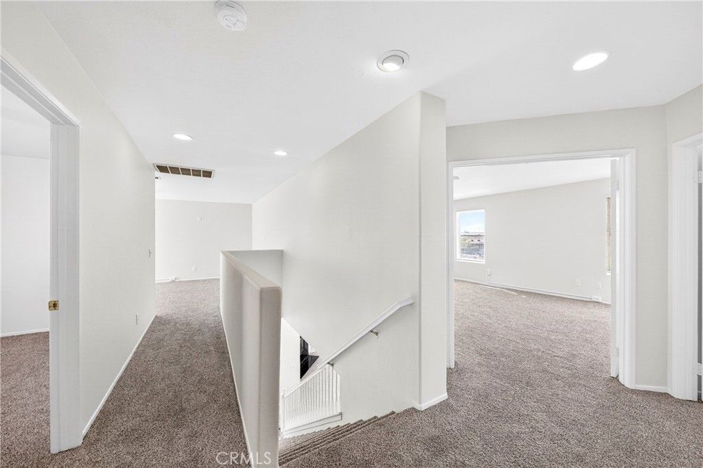 Image 25 of property listing at 13689 Buena Vista, Hesperia, CA 92344