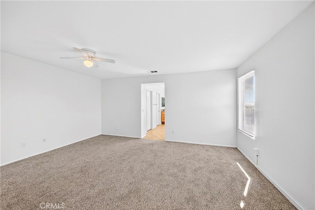 Image 35 of property listing at 13689 Buena Vista, Hesperia, CA 92344