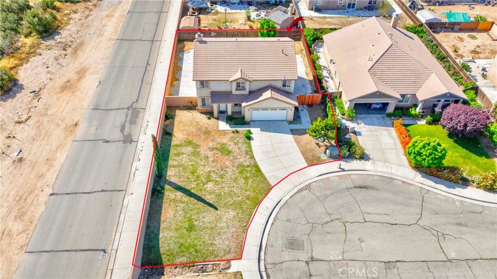 Image 4 of property listing at 13689 Buena Vista, Hesperia, CA 92344