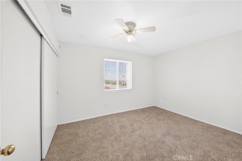 Image 41 of property listing at 13689 Buena Vista, Hesperia, CA 92344