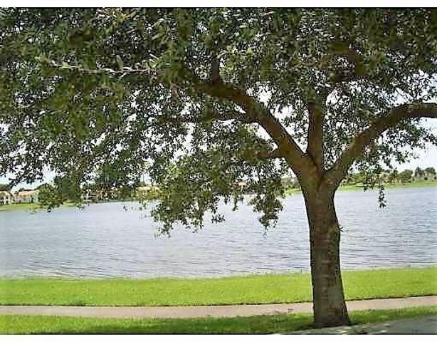 3170 LEEWOOD Terrace L111, Boca Raton, FL 33431