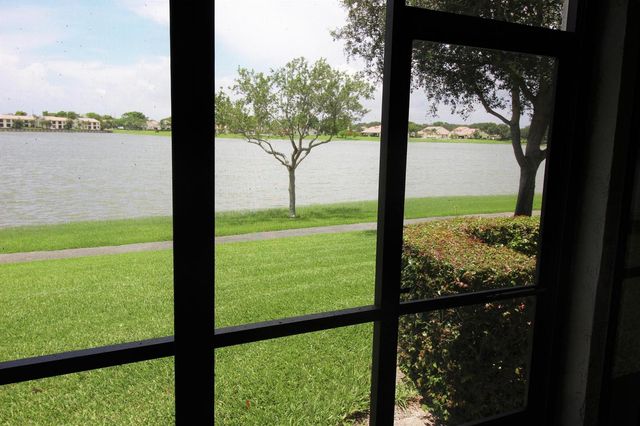 3170 LEEWOOD Terrace L111, Boca Raton, FL 33431