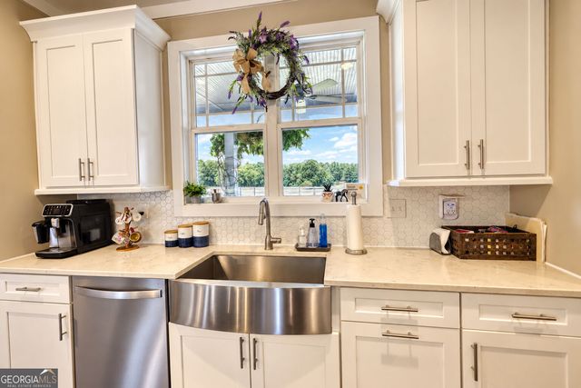 3861 Brownwood Road, Madison, GA 30650