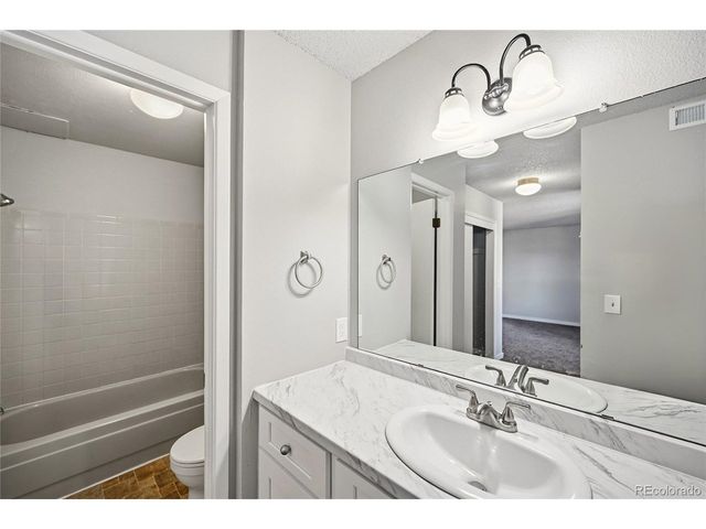 14438 E 1st Dr A12, Aurora, CO 80011