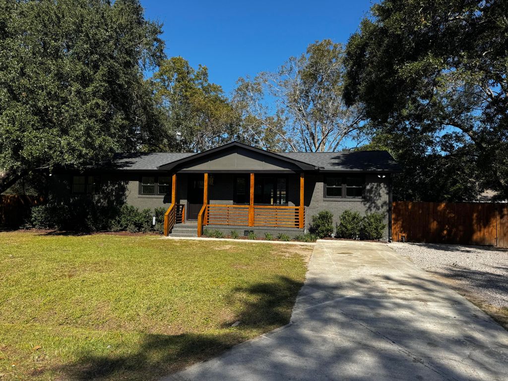 1328 Hermitage Avenue, Charleston, SC 29412