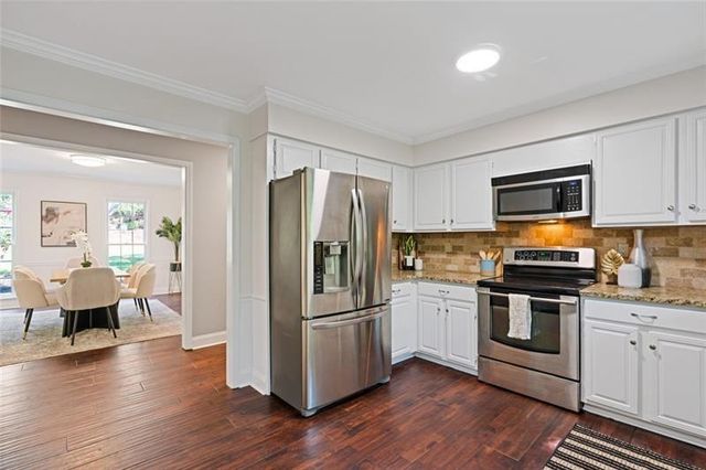 3752 Frederica Road NW, Berkeley Lake, GA 30096