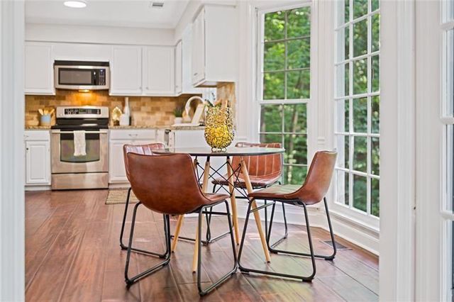 3752 Frederica Road NW, Berkeley Lake, GA 30096