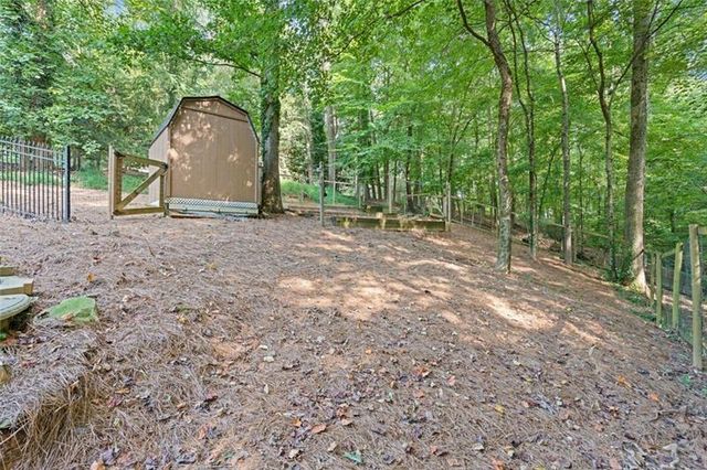 3752 Frederica Road NW, Berkeley Lake, GA 30096
