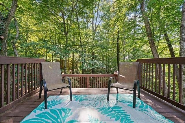 3752 Frederica Road NW, Berkeley Lake, GA 30096