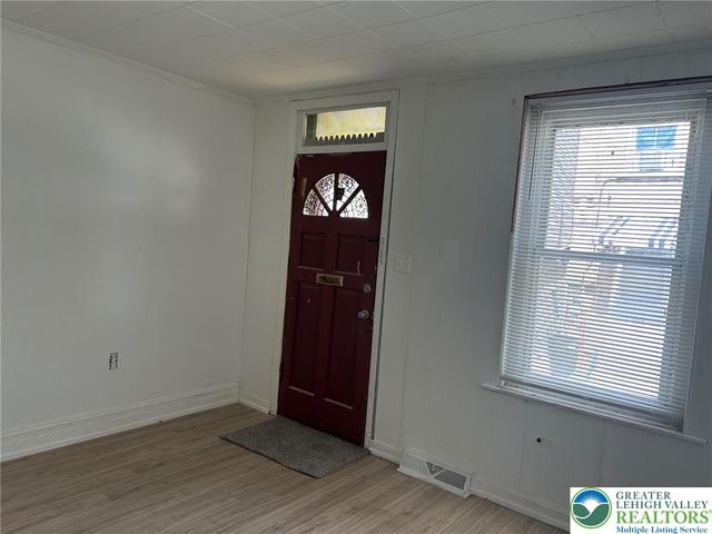 746 Laufer Street, Bethlehem City, PA 18015