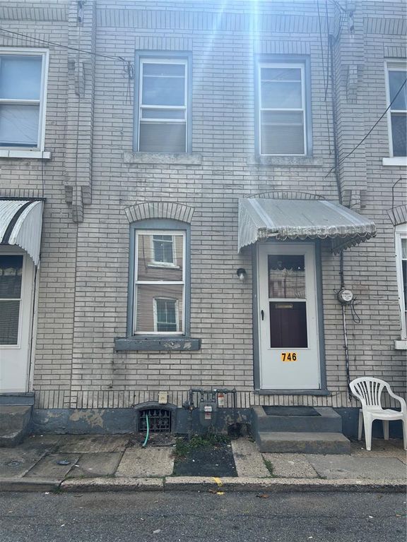 746 Laufer Street, Bethlehem City, PA 18015