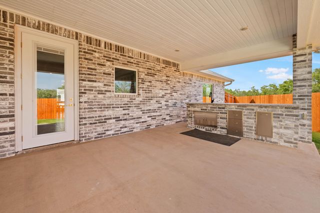 5202 Riviera Lane, San Angelo, TX 76904