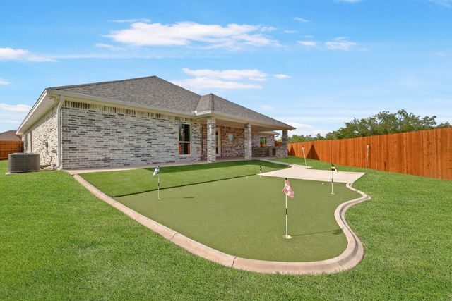 5202 Riviera Lane, San Angelo, TX 76904