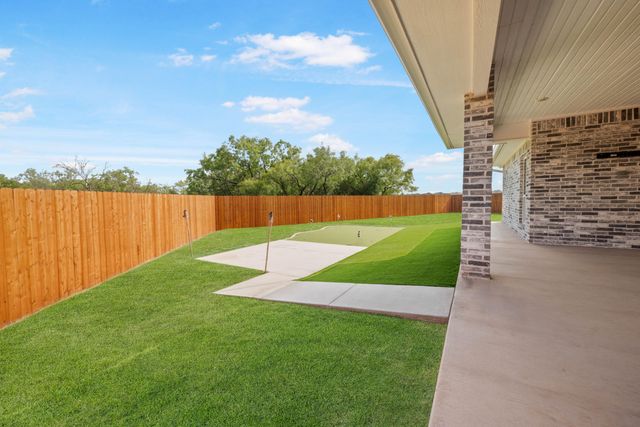 5202 Riviera Lane, San Angelo, TX 76904