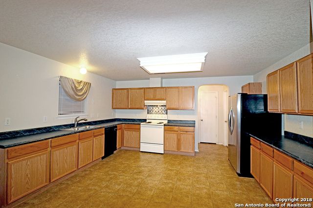 2806 BANDBURY OAK, San Antonio, TX 78247