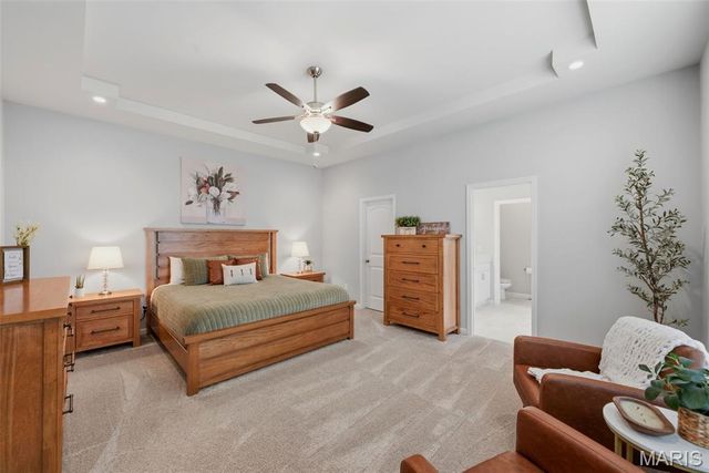 411 Knothole Lane, Wentzville, MO 63385