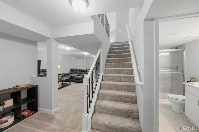 411 Knothole Lane, Wentzville, MO 63385