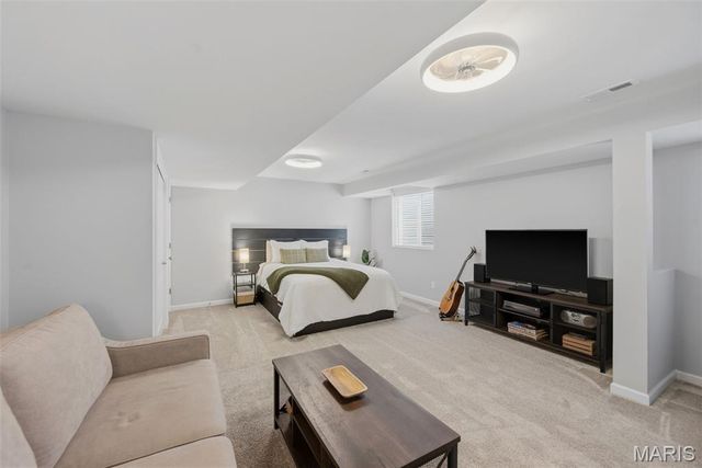 411 Knothole Lane, Wentzville, MO 63385