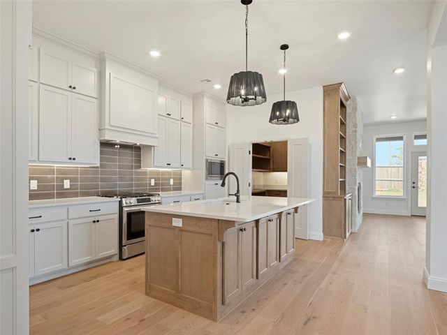 7901 NW 163rd Street, Oklahoma City, OK 73013