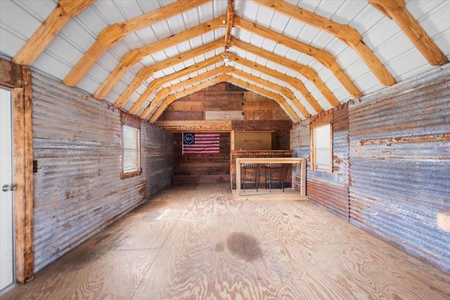 2783 CR 3114, Henderson, TX 75654