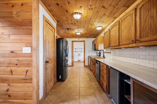 2783 CR 3114, Henderson, TX 75654