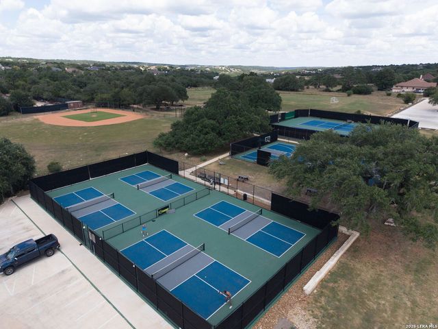 1426 Robusto, New Braunfels, TX 78132