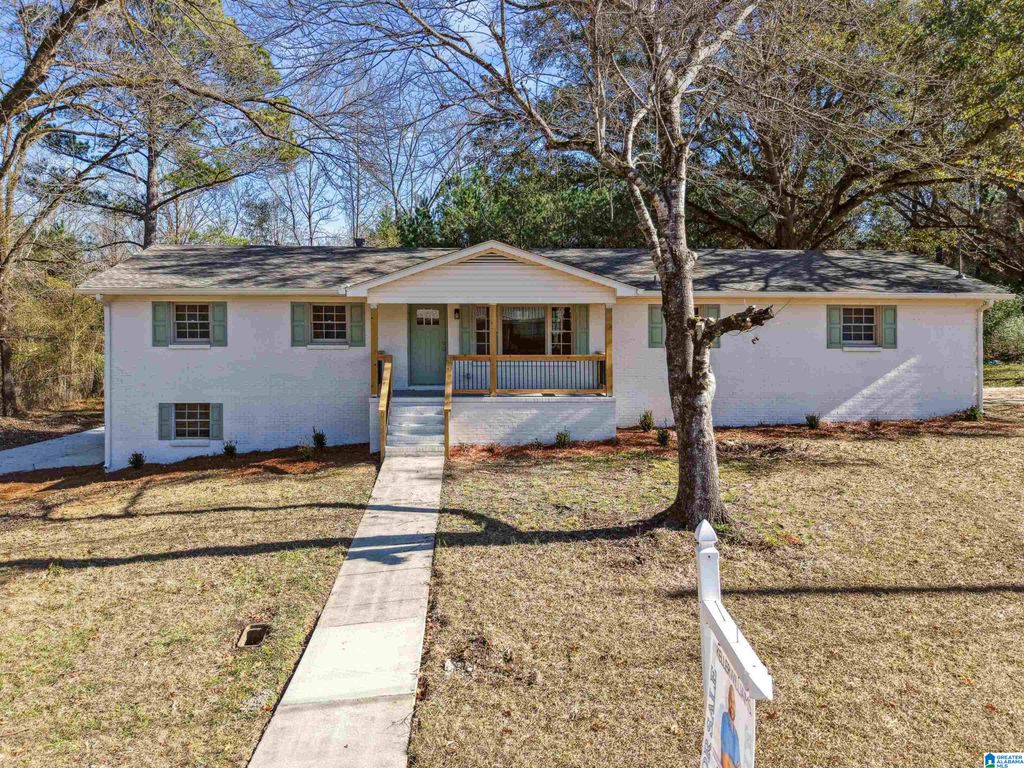 2401 16TH STREET, Calera, AL 35040