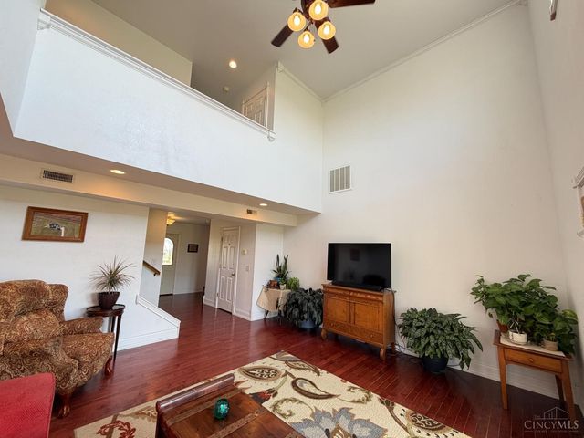 1176 Leeka Road, Green Twp, OH 45159