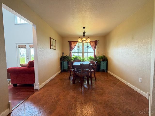 1176 Leeka Road, Green Twp, OH 45159