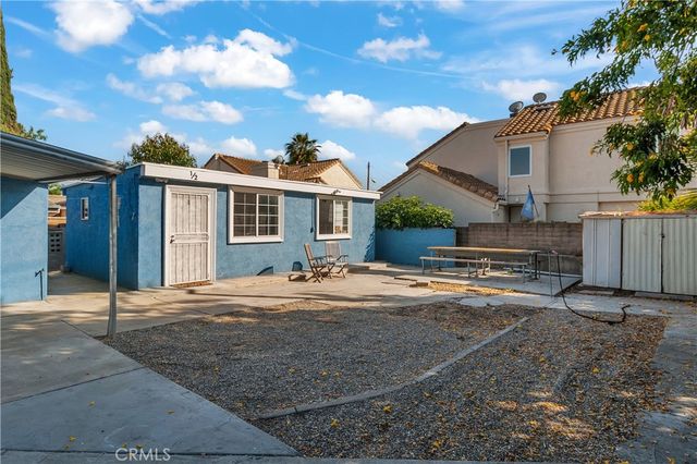 370 W Artesia, Pomona, CA 91768