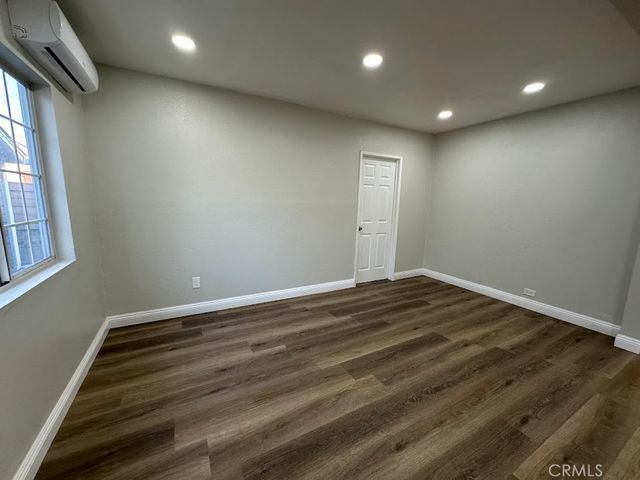370 W Artesia, Pomona, CA 91768