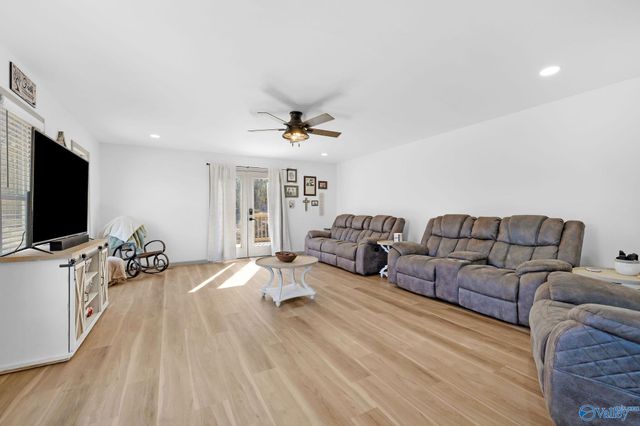 5701 Nixon Chapel Road, Horton, AL 35980