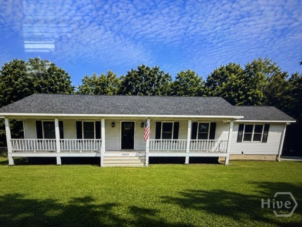 1469 Main Street, Comer, GA 30629