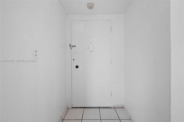 8001 Byron Ave 3C, Miami Beach, FL 33141