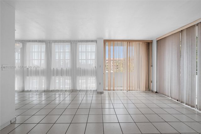 8001 Byron Ave 3C, Miami Beach, FL 33141