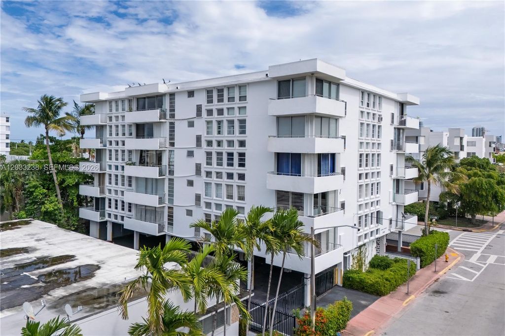 8001 Byron Ave 3C, Miami Beach, FL 33141